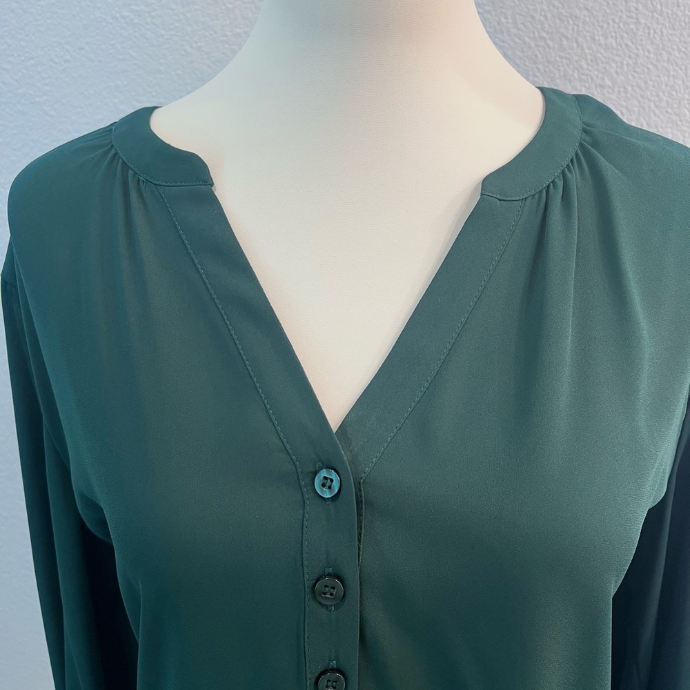 New York & Company Blouse #199 - Picture 2 of 6